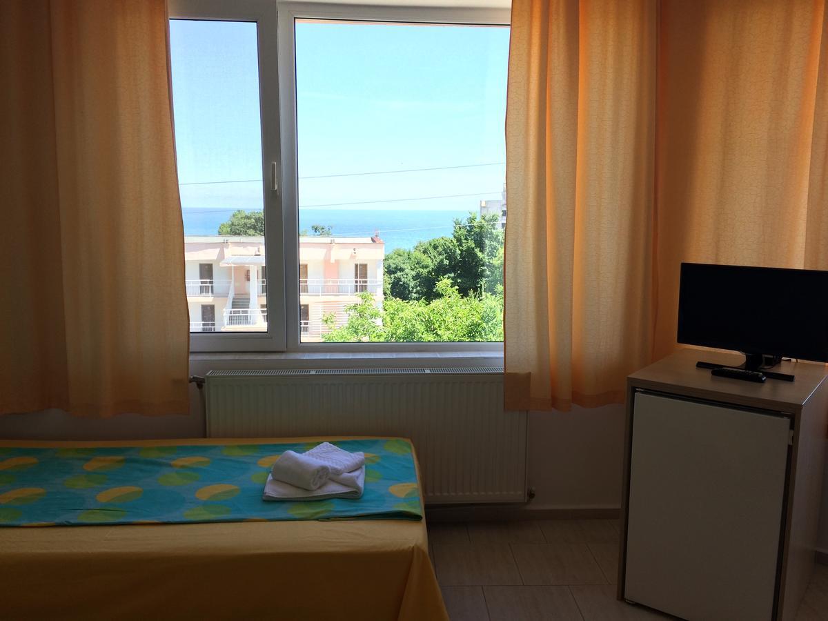 Family Hotel Perla Golden Sands Exterior photo